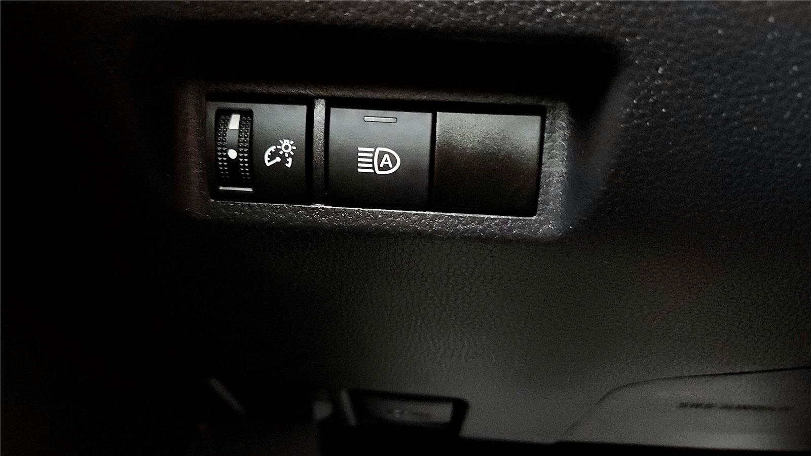 Certified 2024 Toyota RAV4 LE image 32