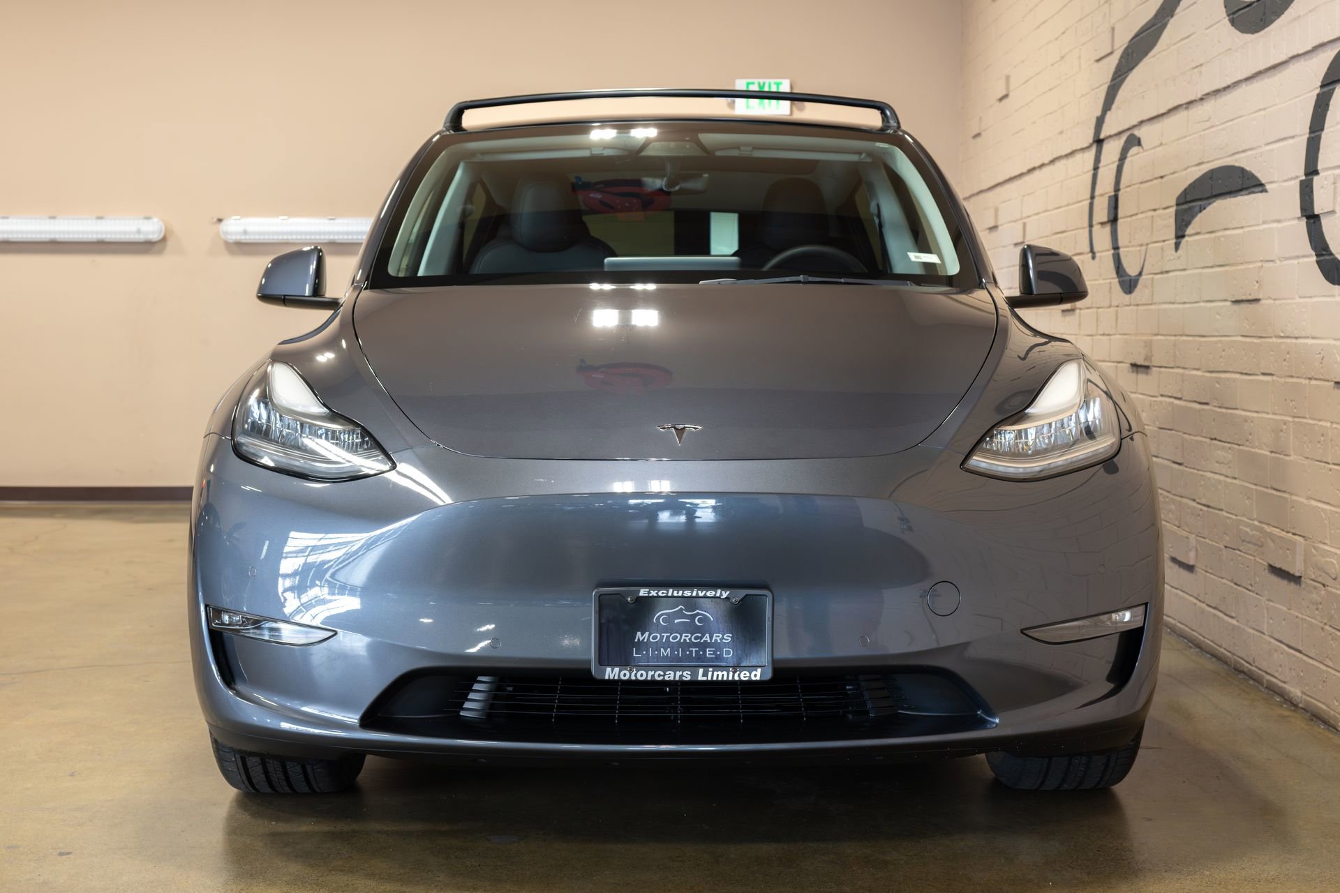 Used 2022 Tesla Model Y Long Range image 10
