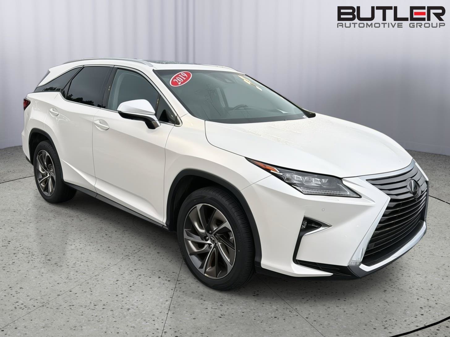 Used 2019 Lexus RX 350L Luxury w/ Cold Area Package (CT) AWD/4WD image 8