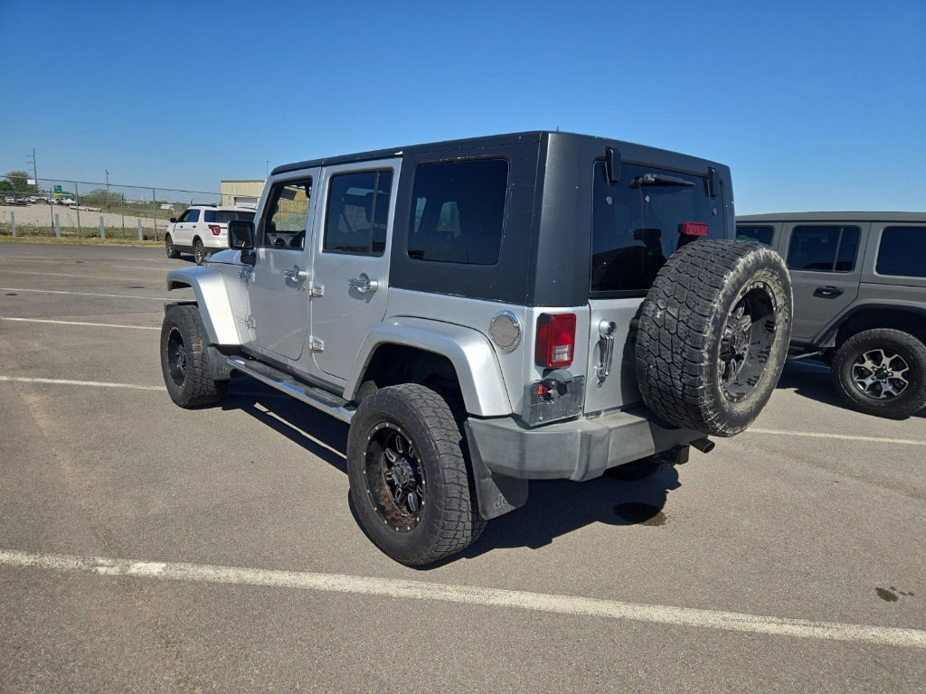 Used 2007 Jeep Wrangler Unlimited Sahara AWD/4WD image 5