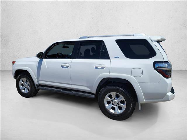 Used 2016 Toyota 4Runner SR5 image 8