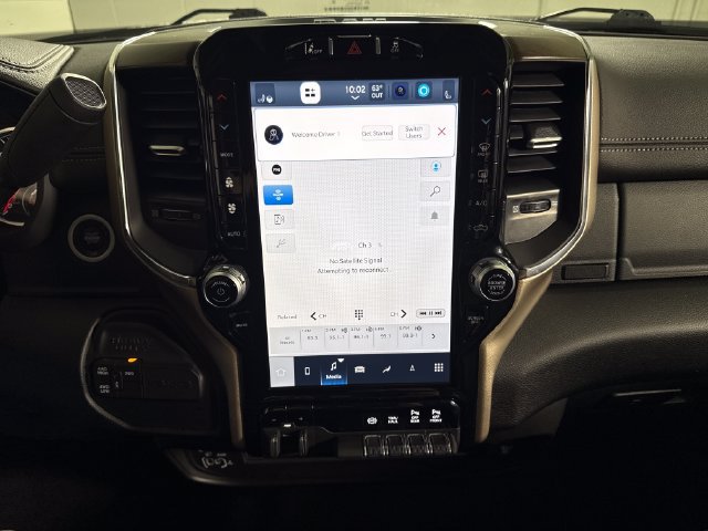 Used 2024 RAM 2500 Laramie w/ Safety Group AWD/4WD image 30