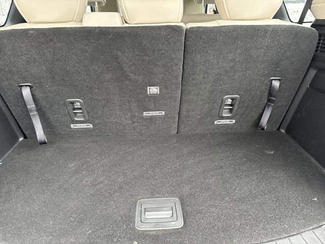 Used 2024 MAZDA CX-90 Plug-In Hybrid w/ Preferred image 24