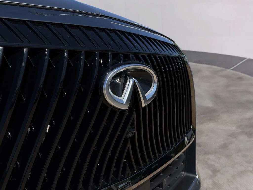 Used 2025 INFINITI QX80 Autograph w/ Autograph Exterior Package AWD/4WD image 33