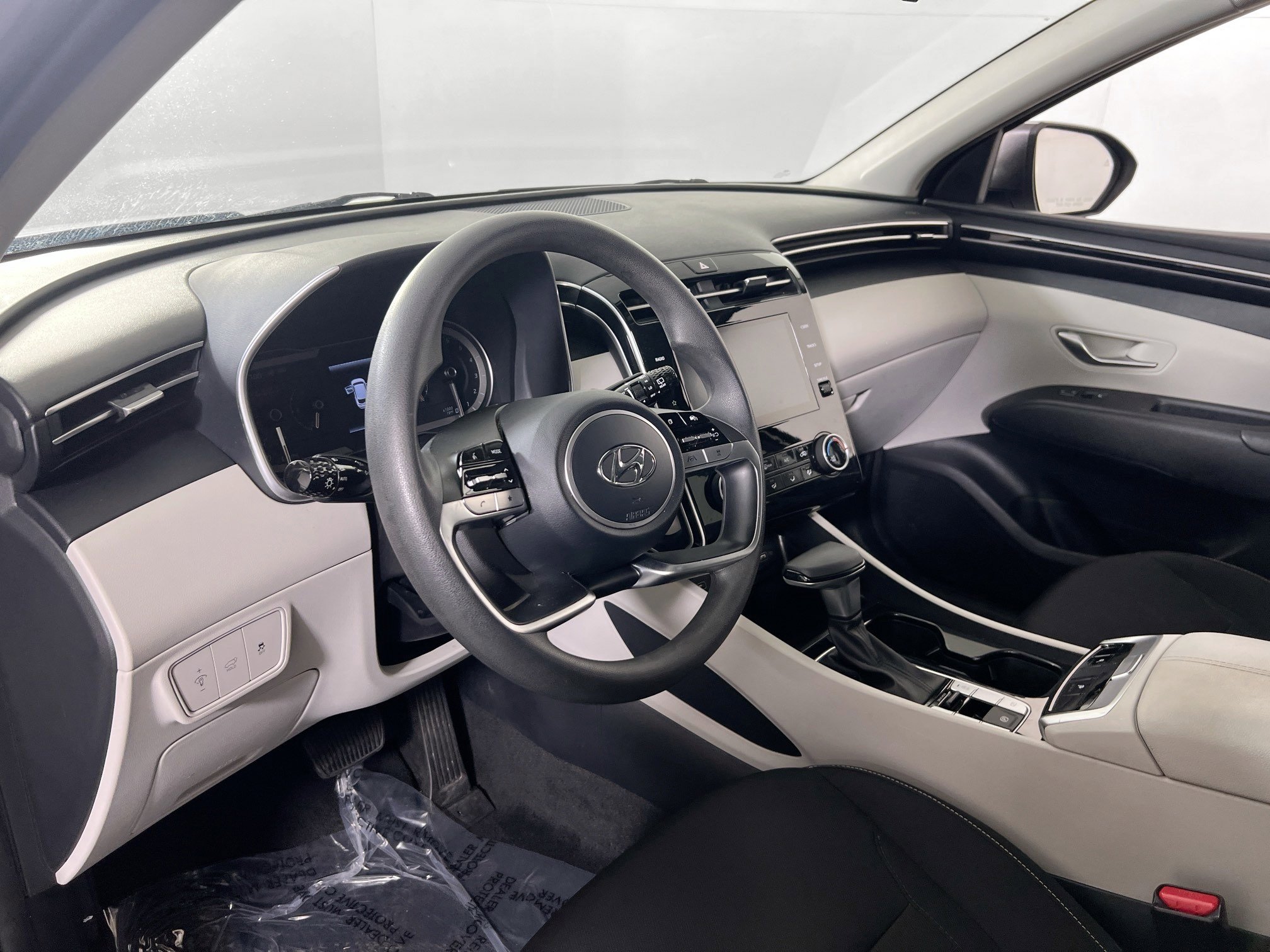 Used 2023 Hyundai Tucson SEL image 9