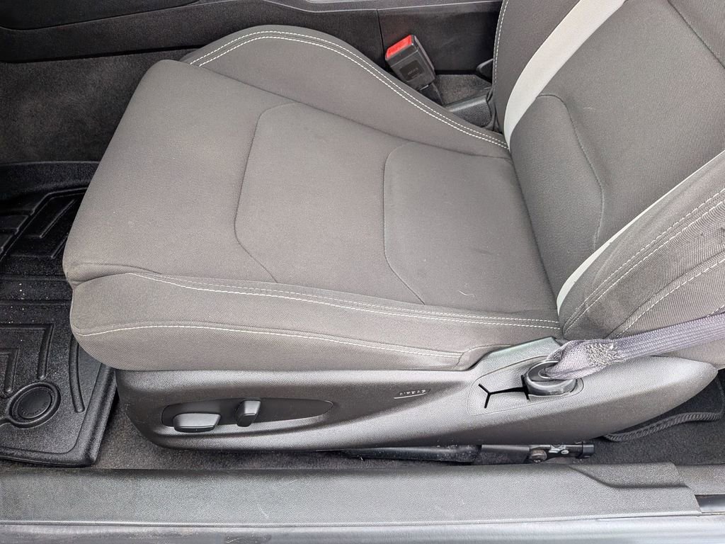 Used 2017 Chevrolet Camaro LT image 14
