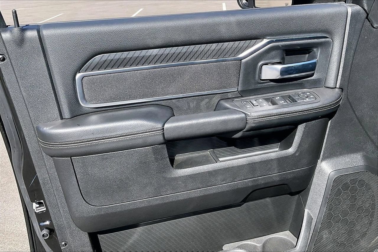 New 2026 RAM 2500 Big Horn AWD/4WD image 26