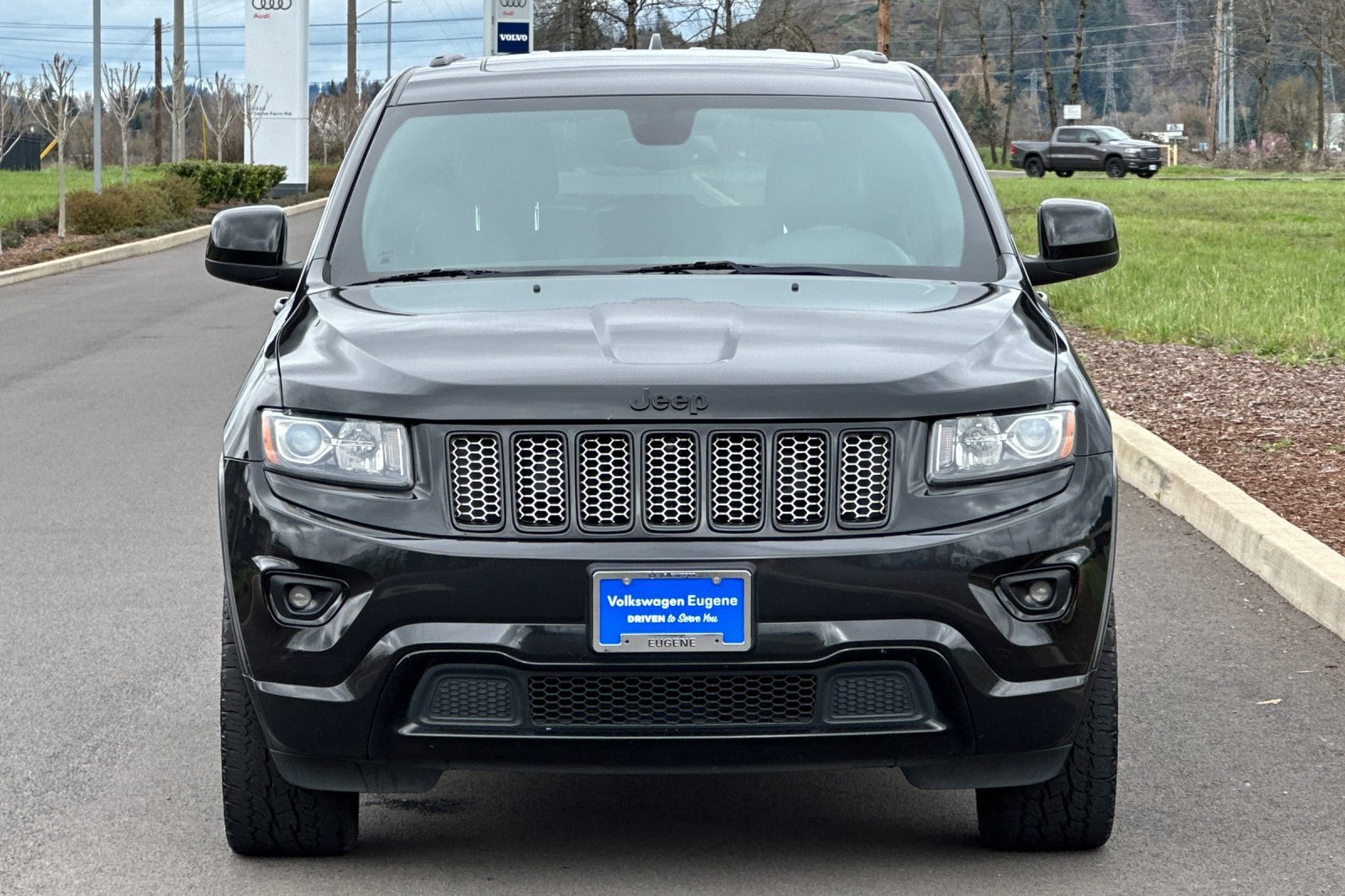 Used 2014 Jeep Grand Cherokee Altitude image 8