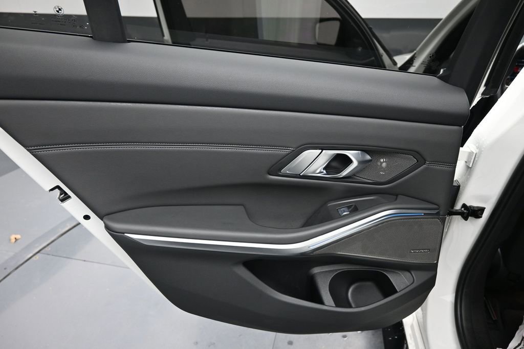Used 2023 BMW M3 Competition AWD/4WD image 20