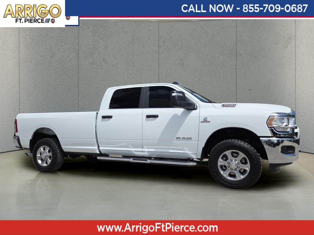 Used 2024 RAM 3500 Big Horn AWD/4WD image 1