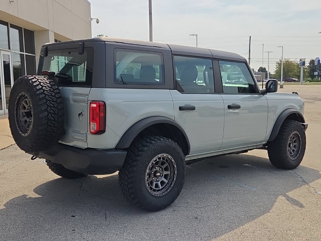 Used 2022 Ford Bronco 4-Door AWD/4WD image 5