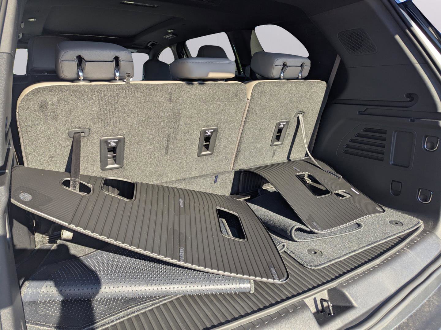 New 2026 GMC Acadia Elevation w/ Black Edition image 10