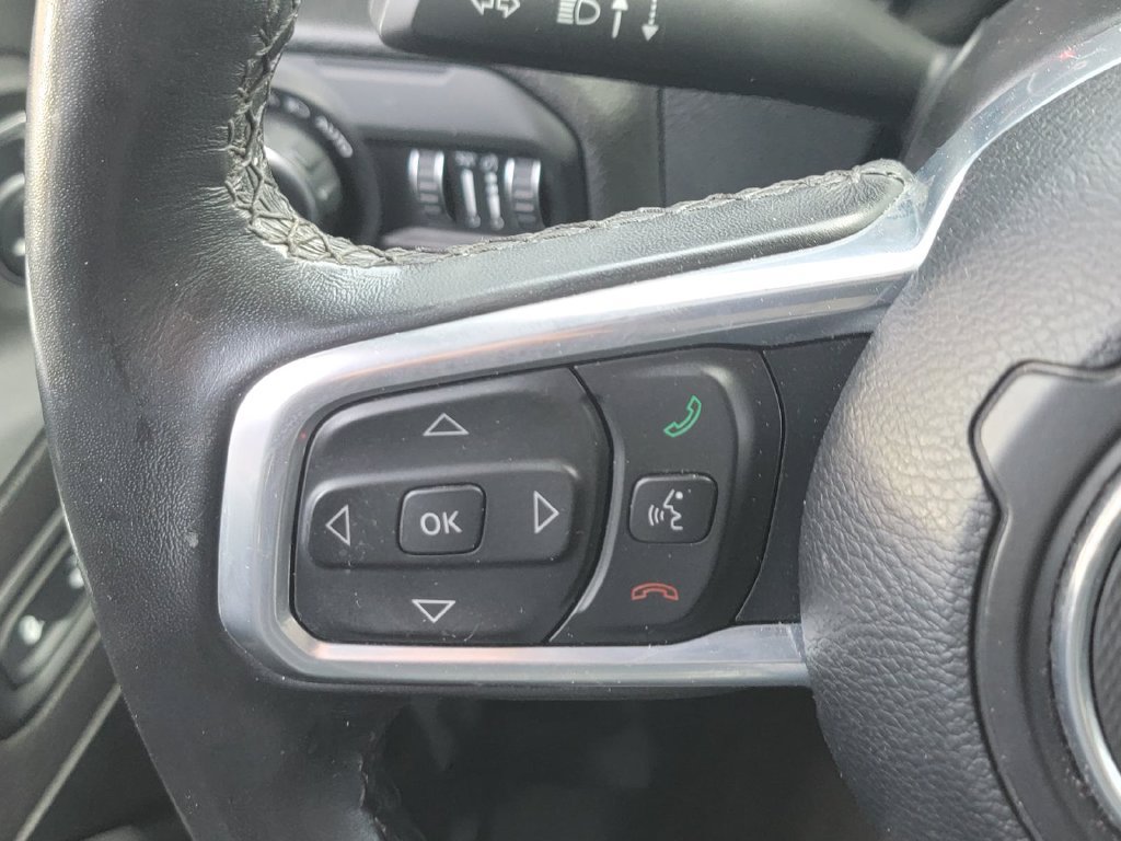 Used 2021 Jeep Wrangler Unlimited Sahara AWD/4WD image 31
