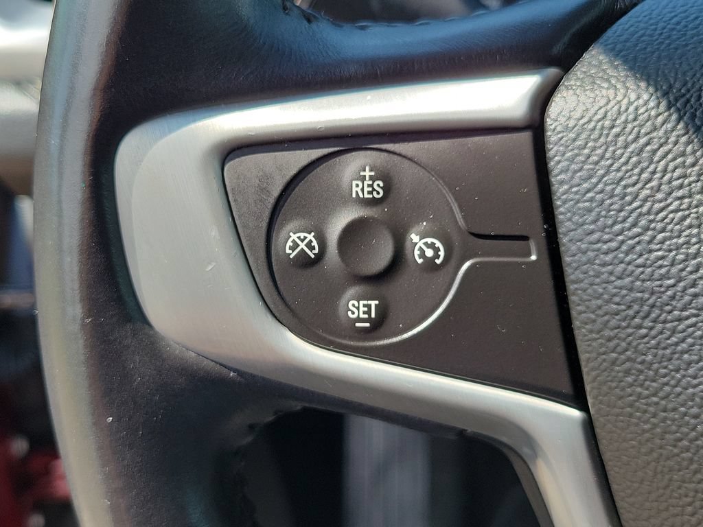 Used 2017 GMC Acadia SLE FWD image 19