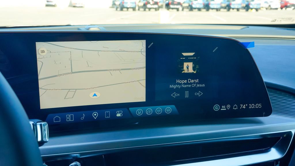 New 2026 Cadillac Lyriq Sport RWD image 16