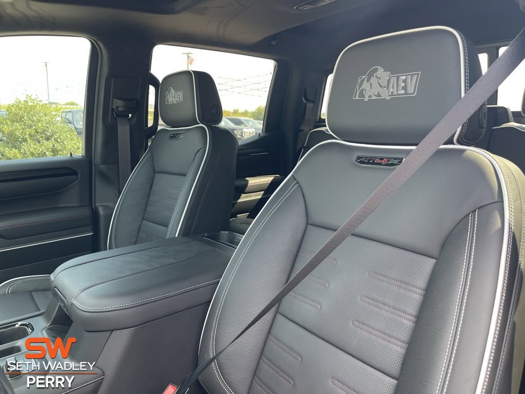New 2026 GMC Sierra 1500 AT4X w/ AT4X AEV Edition image 12