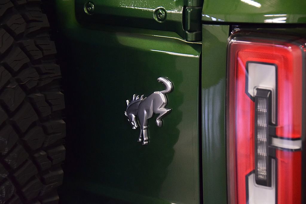 Used 2023 Ford Bronco Badlands AWD/4WD image 12