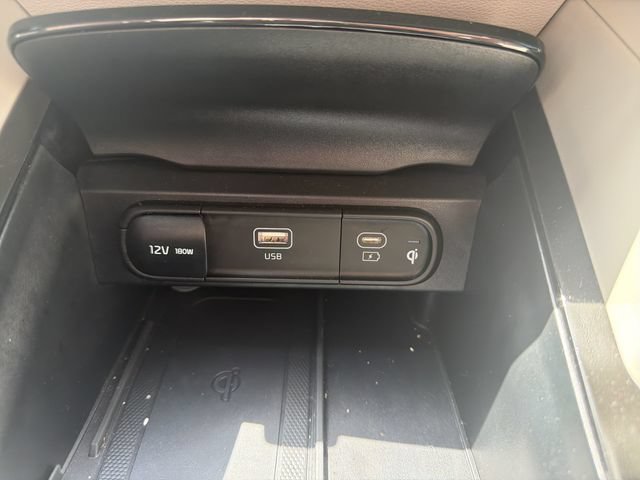 Used 2025 Kia Telluride S FWD image 34