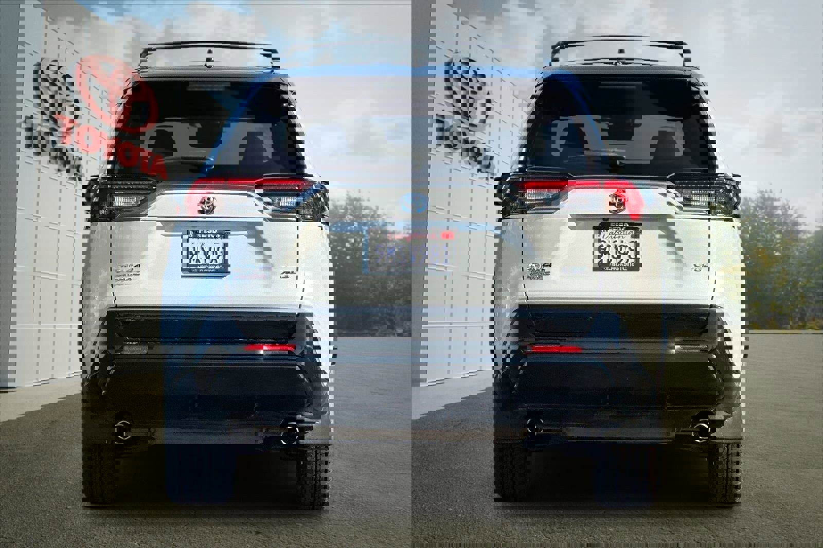 Certified 2024 Toyota RAV4 XSE w/ Weather Package image 4