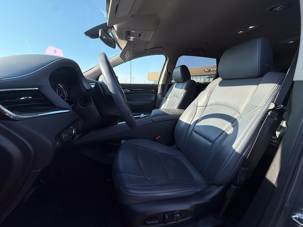 Used 2019 Buick Enclave Essence AWD/4WD image 22
