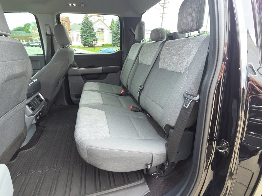 Used 2021 Ford F150 XLT w/ Equipment Group 302A High AWD/4WD image 27
