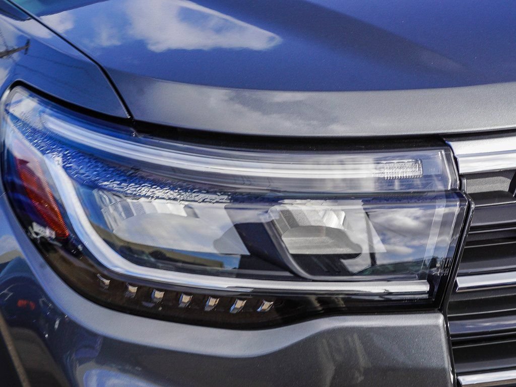 New 2026 Ford Explorer Active w/ Active Comfort Package RWD image 10