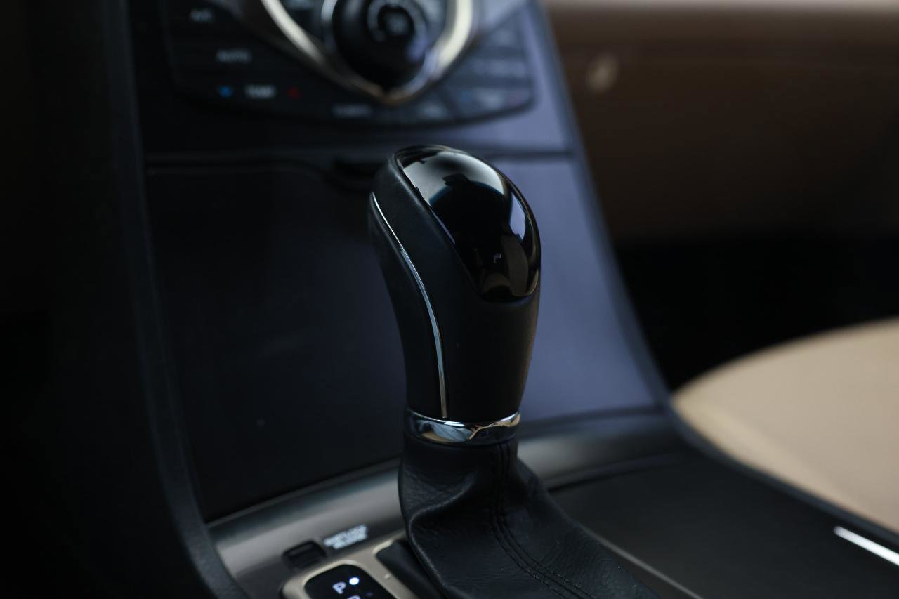 Used 2013 Hyundai Azera w/ Technology Pkg image 39