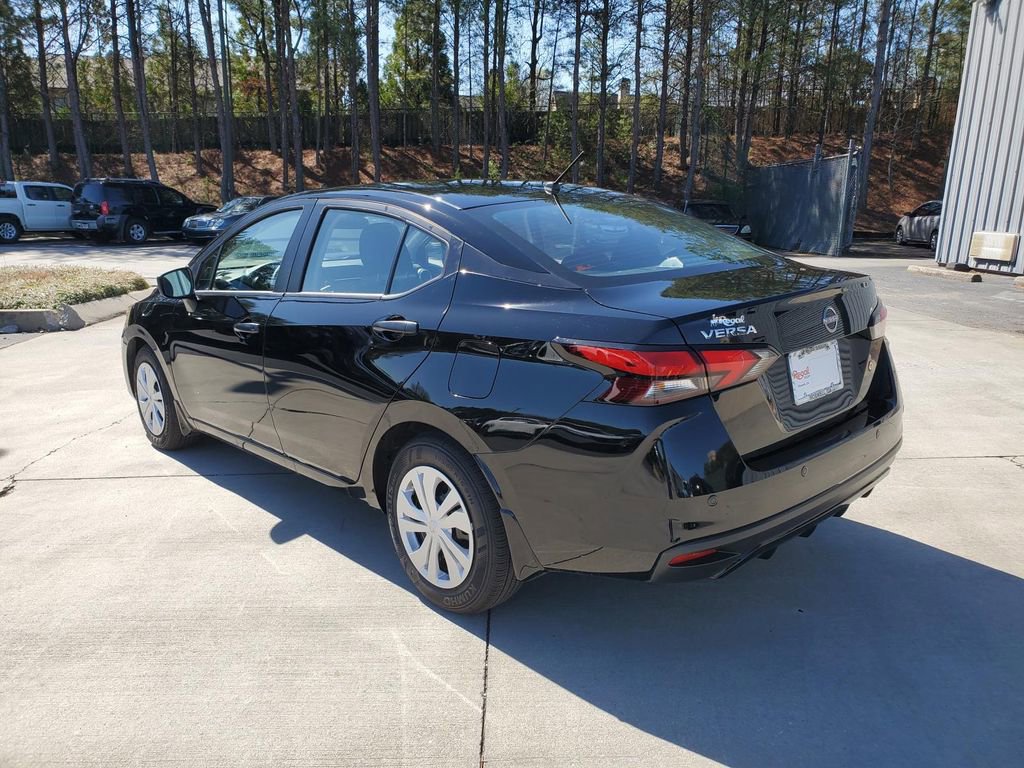 Certified 2025 Nissan Versa S w/ Trunk Package image 7