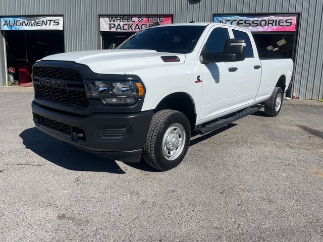 Used 2024 RAM 2500 Tradesman image 3