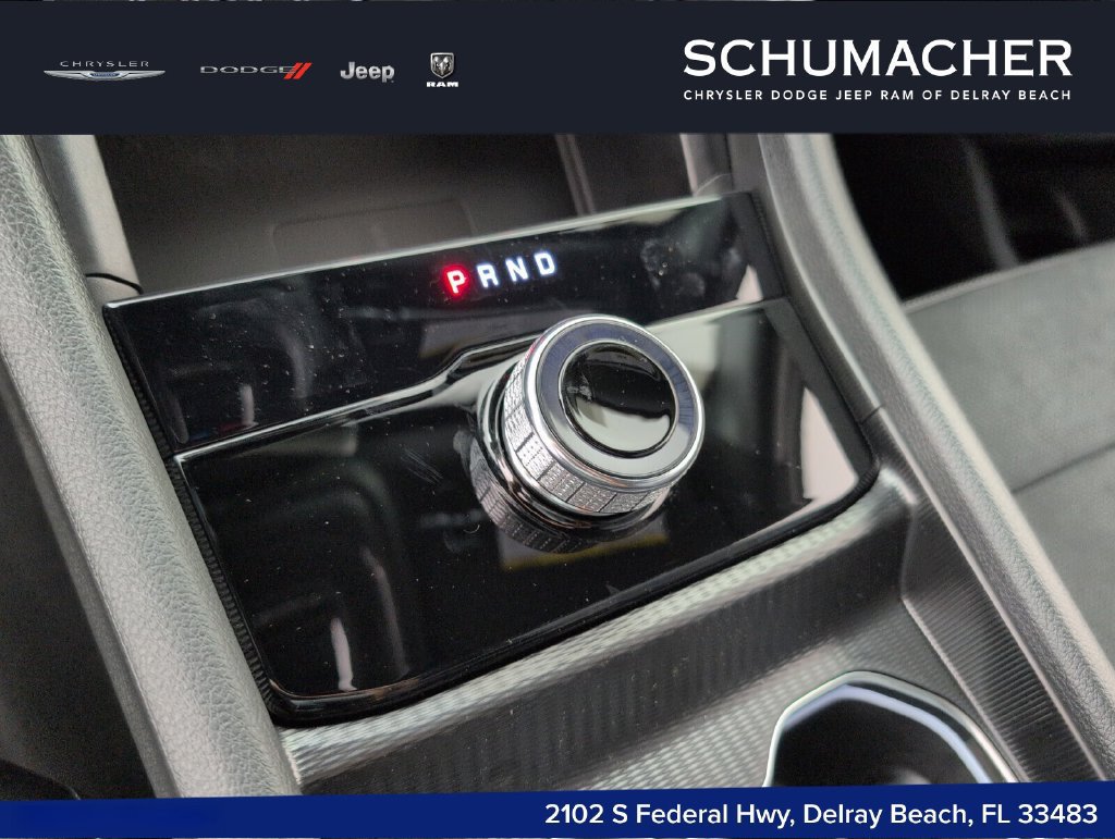 New 2025 Jeep Grand Cherokee L Laredo RWD image 12