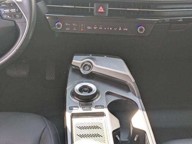 Certified 2024 Kia EV6 Light RWD image 19
