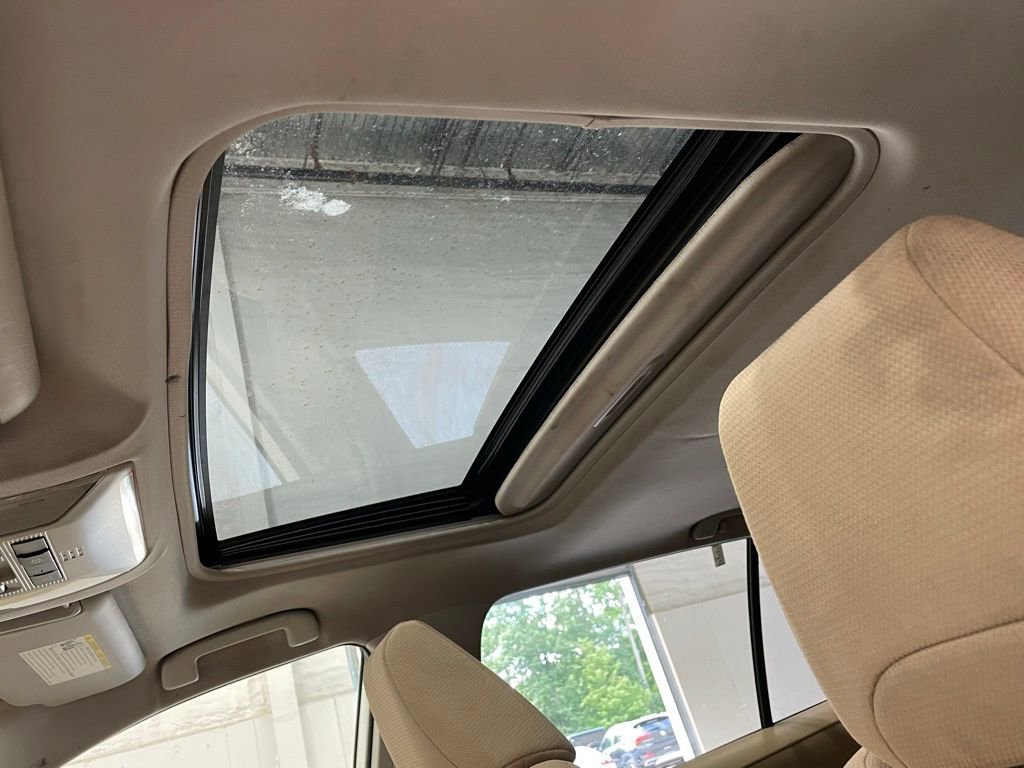 Used 2019 Toyota RAV4 XLE image 10