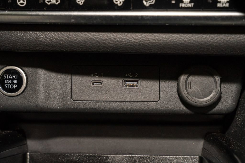 Certified 2023 Nissan Rogue SV w/ SV Premium B Package image 17