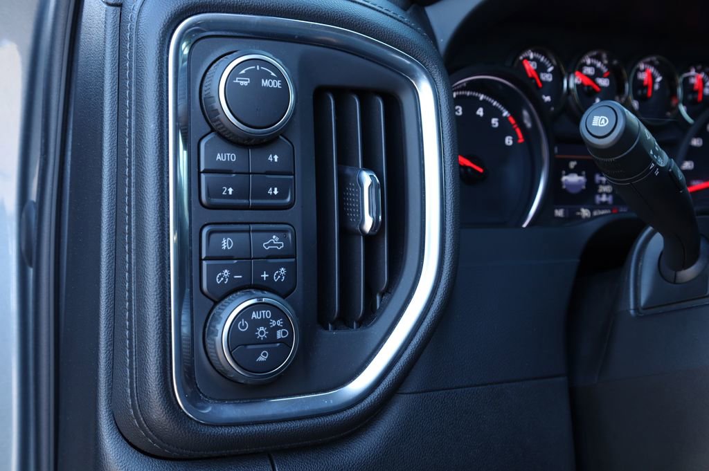 Used 2021 Chevrolet Silverado 1500 LTZ w/ LTZ Premium Package image 20