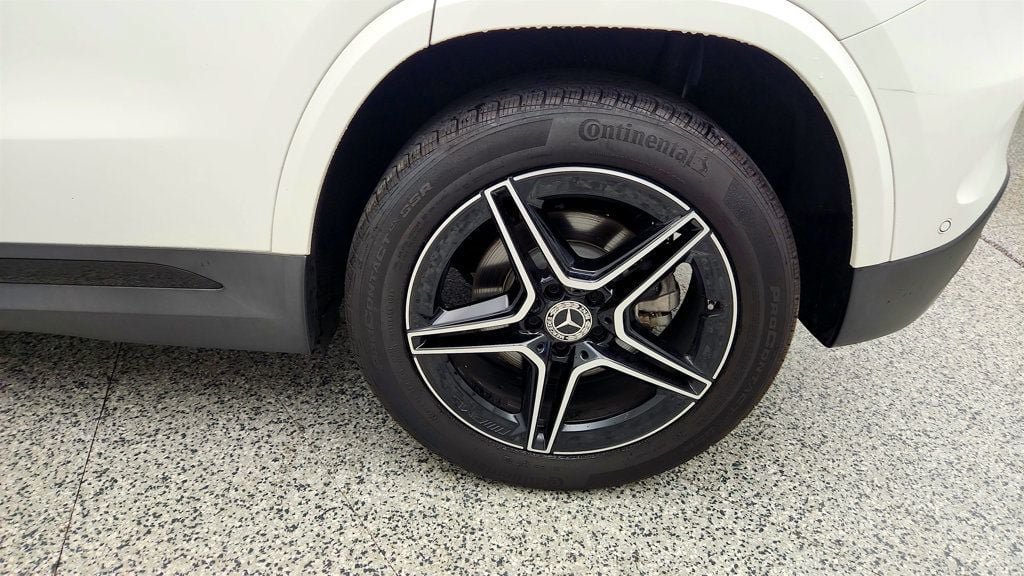 Used 2025 Mercedes-Benz GLA 250 4MATIC image 9
