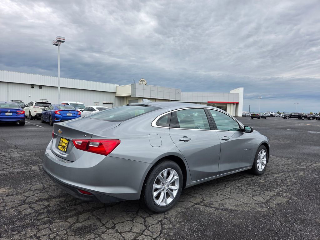 Used 2023 Chevrolet Malibu LT FWD image 6