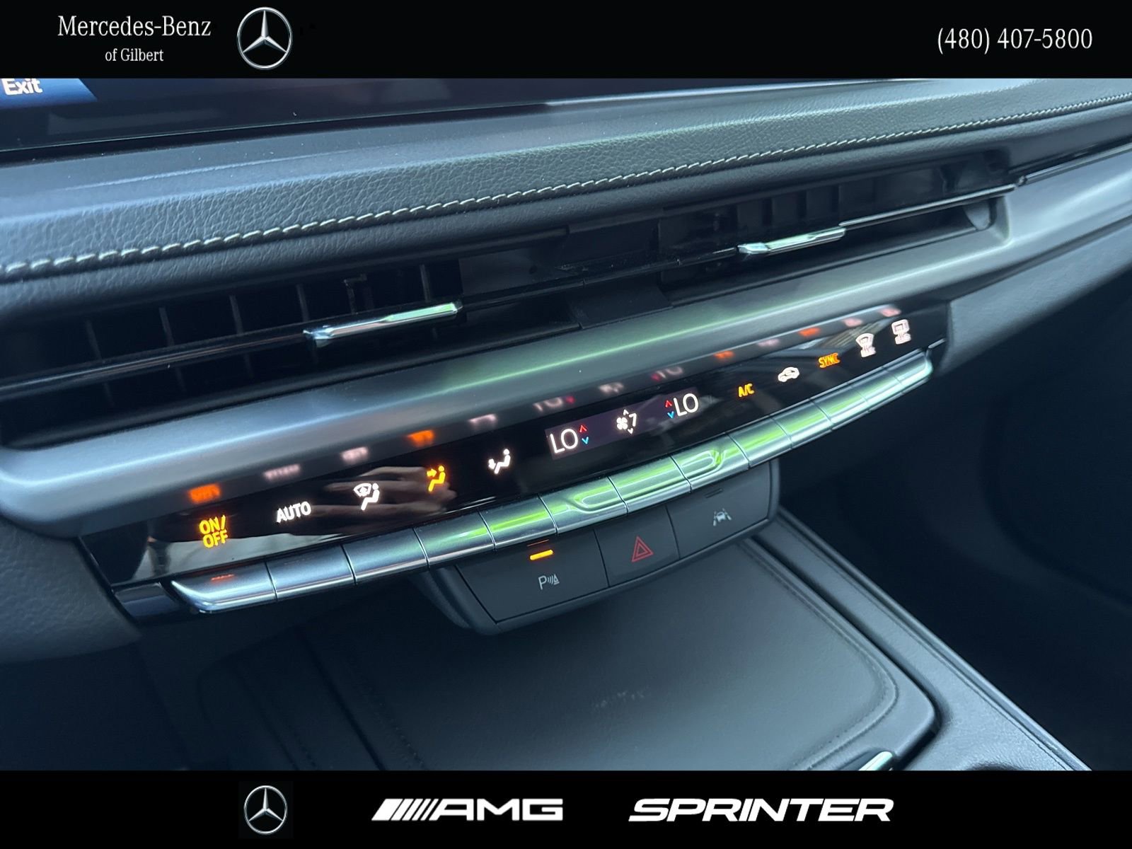 Used 2024 Cadillac XT4 Premium Luxury image 27