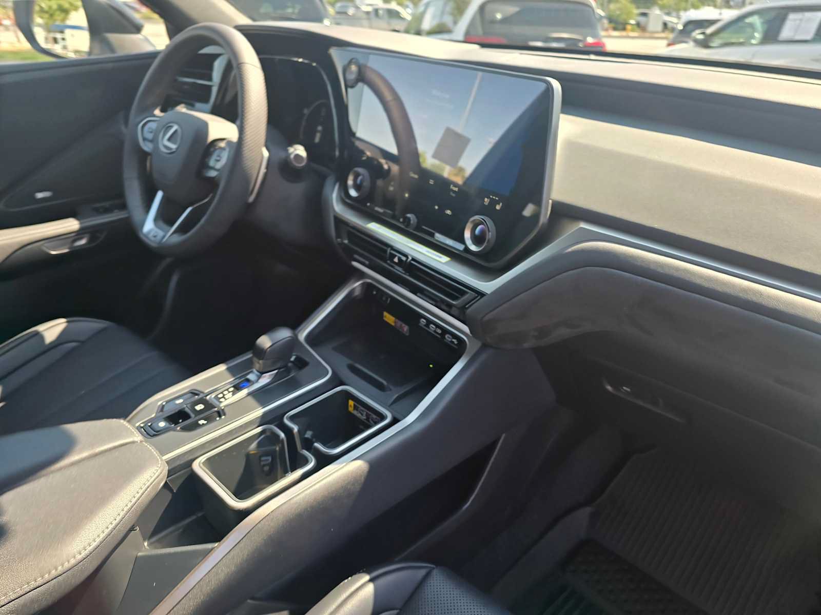 New 2026 Lexus TX 500h AWD image 11