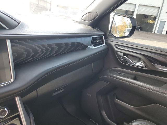 Used 2023 GMC Yukon XL Denali image 25