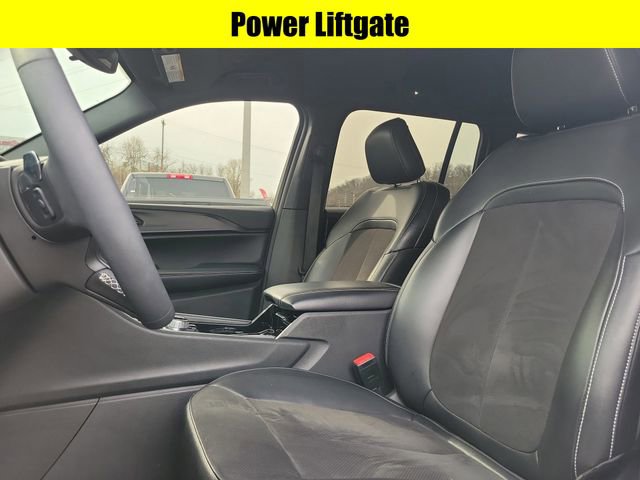 Used 2023 Jeep Grand Cherokee Altitude image 21