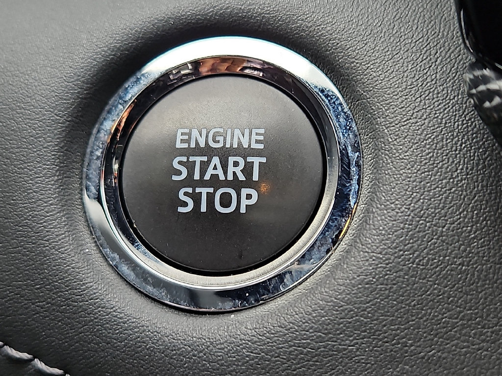 Used 2023 Toyota Highlander XSE AWD/4WD image 19