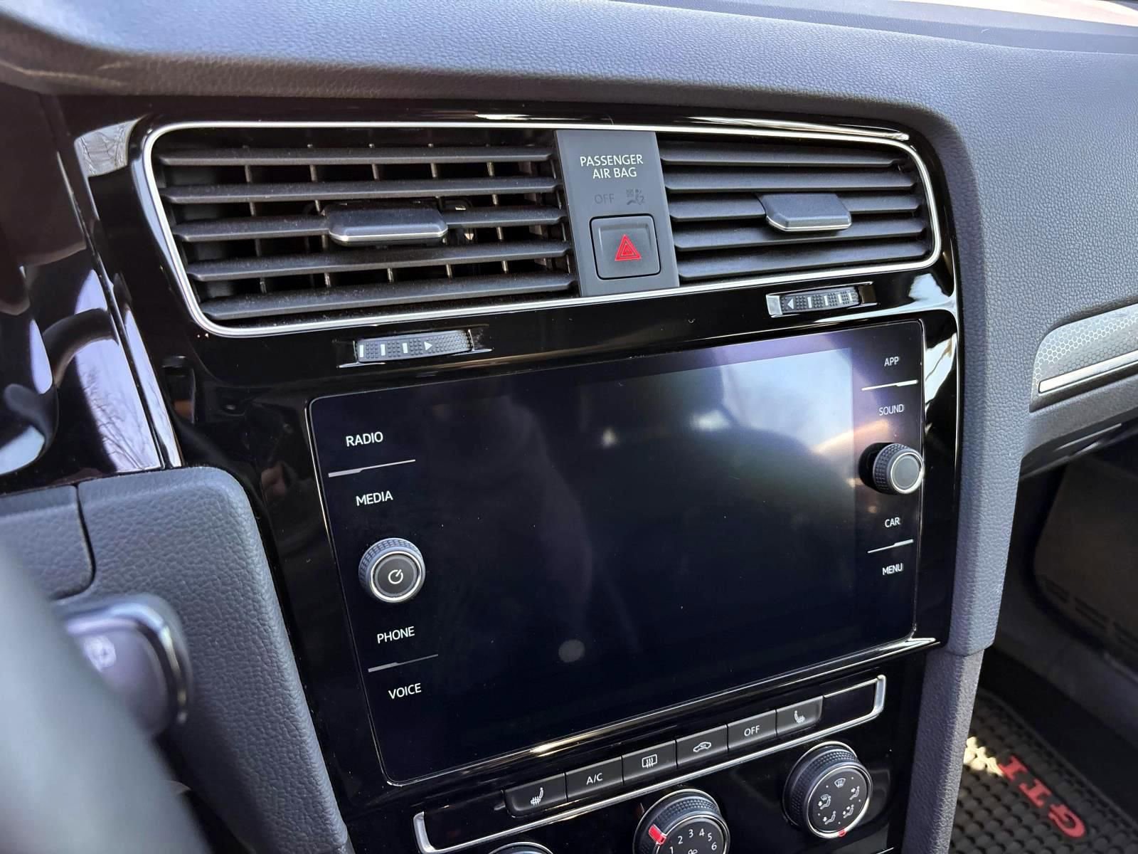 Used 2019 Volkswagen GTI S image 19