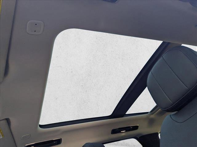 Certified 2023 Land Rover Range Rover Sport SE image 16