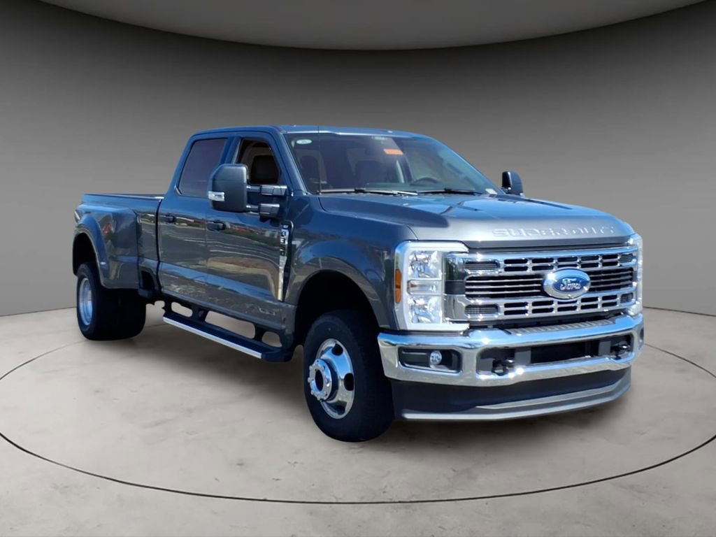 New 2026 Ford F350 XLT w/ 360-Degree Camera Package AWD/4WD image 14