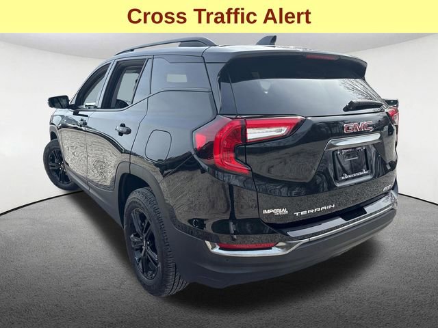 Used 2024 GMC Terrain AT4 image 8
