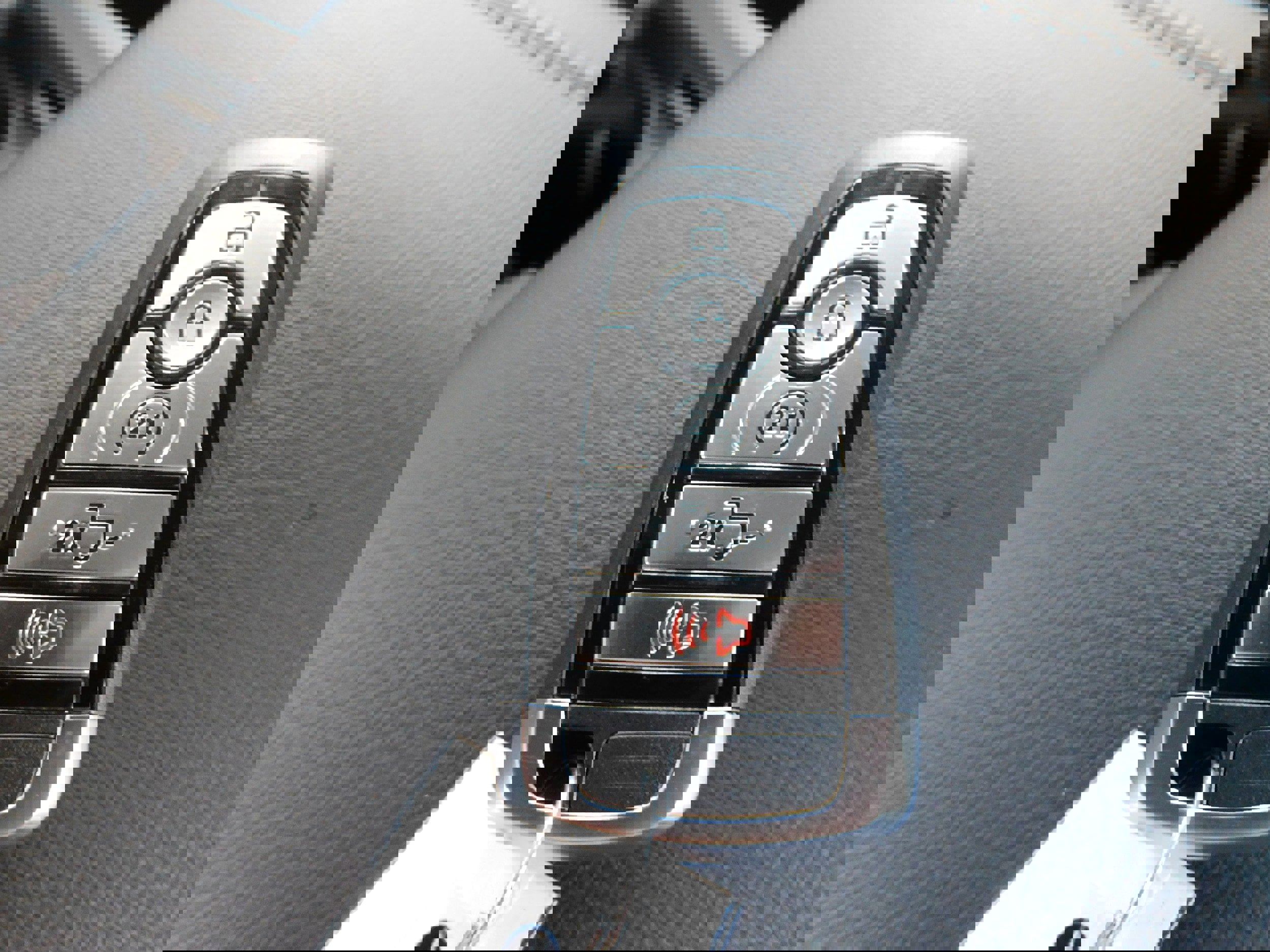 New 2026 Ford F250 Lariat w/ Chrome Package image 36