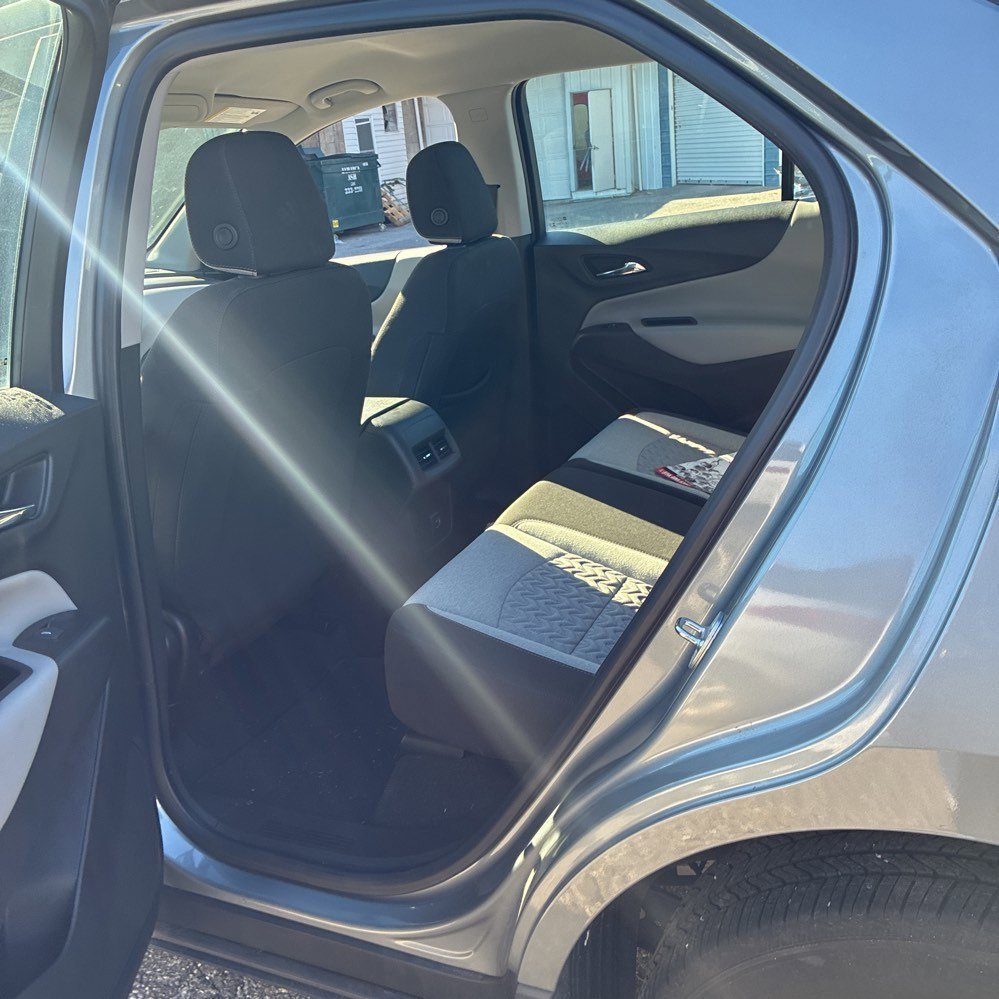 Used 2023 Chevrolet Equinox LS image 11