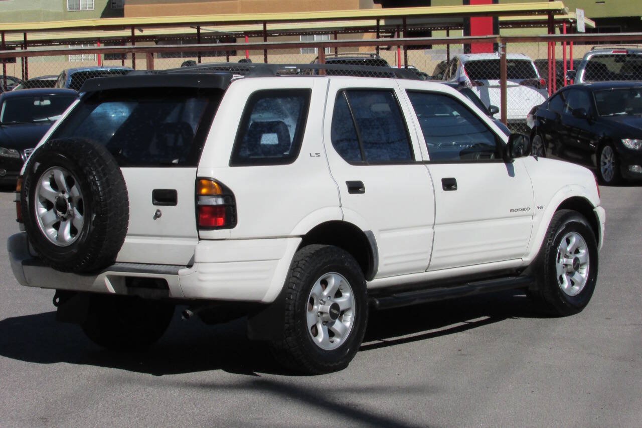 Used 1999 Isuzu Rodeo LS RWD image 8