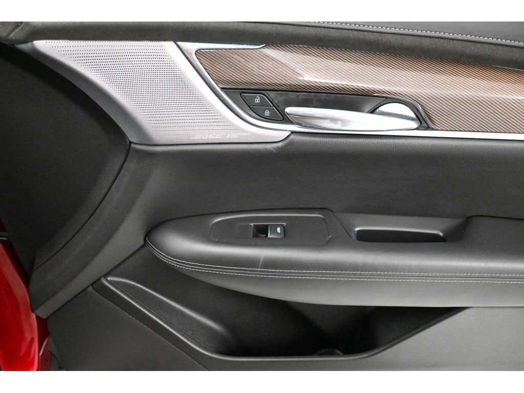 Certified 2023 Cadillac XT6 Sport w/ Platinum Package image 17