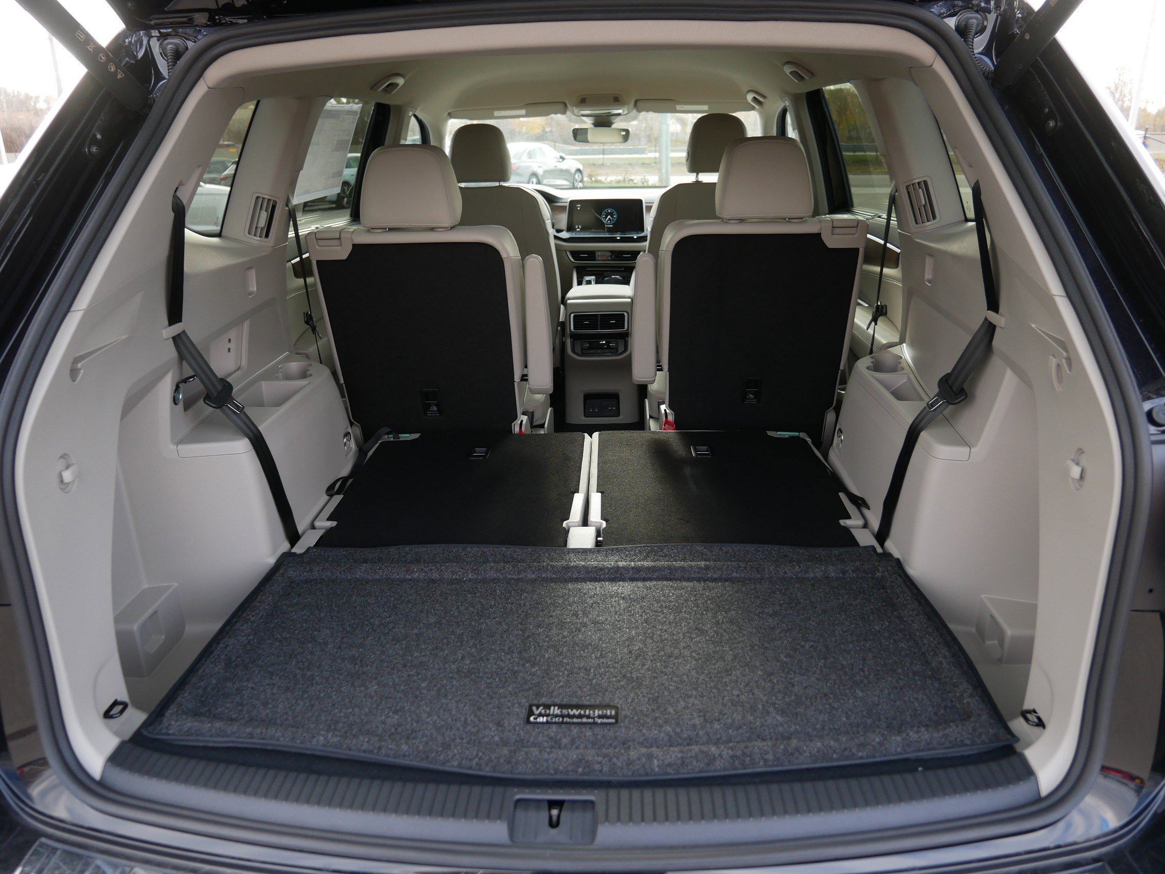 New 2026 Volkswagen Atlas SE image 5